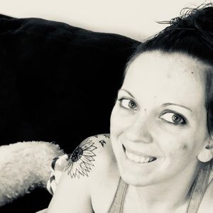 Meet your Posher, April